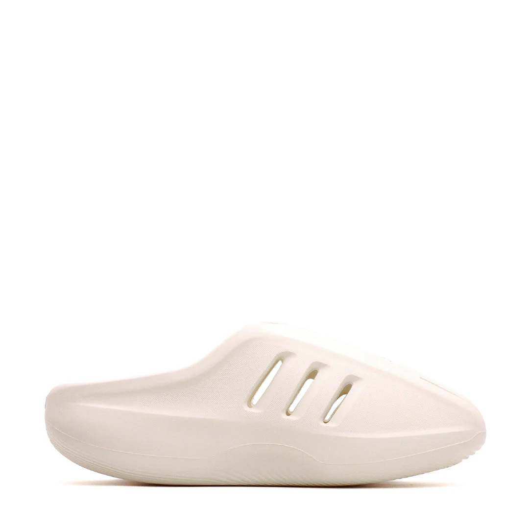 Yeezy Foam Runners - Main product image by FashionHunter