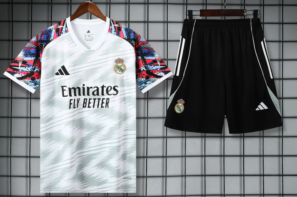 25-26时尚足球训练服03 (42) - Main product image by LJR-Christine